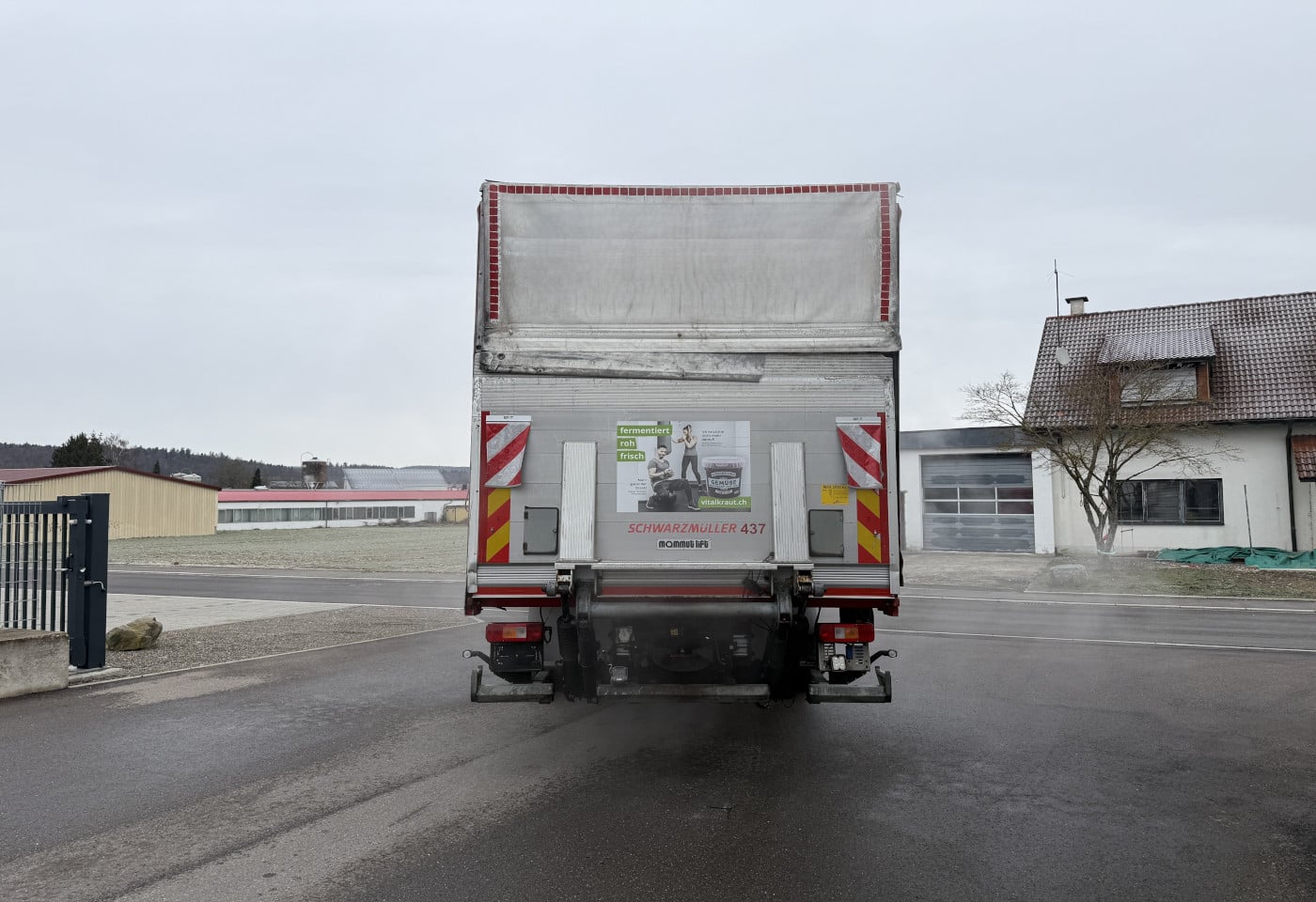 MOTO6625_2830296 vehicle image