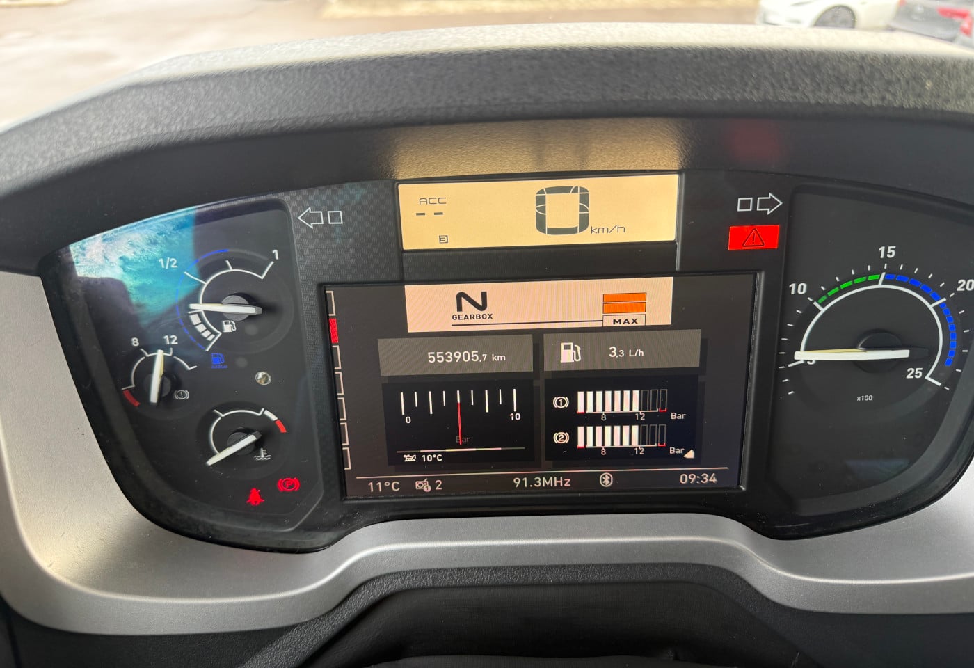 MOTO6625_2833726 vehicle image