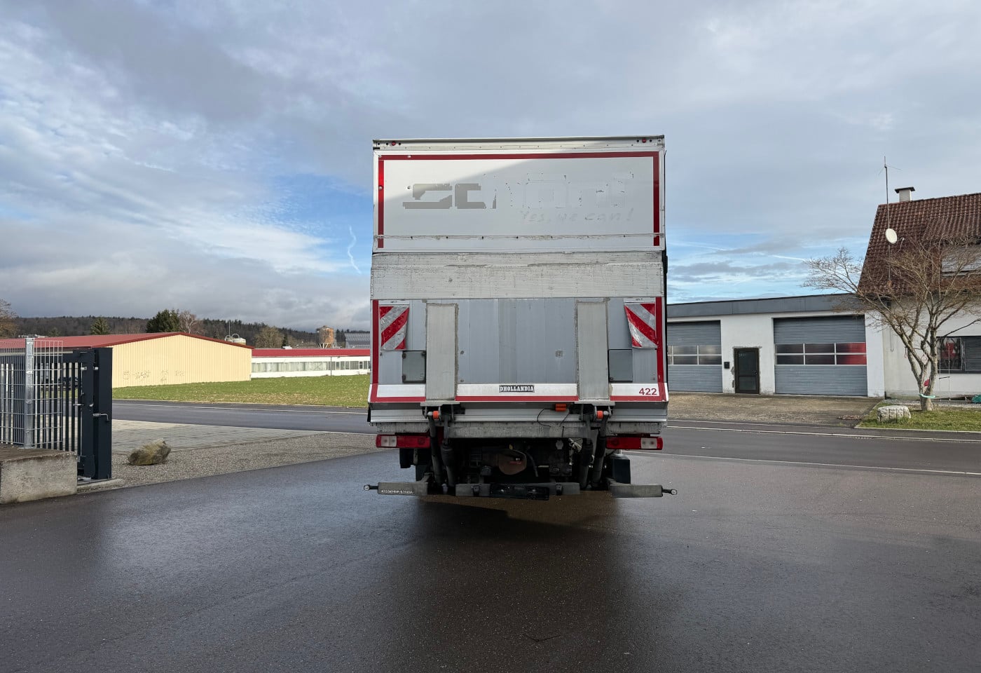 MOTO6625_2833726 vehicle image