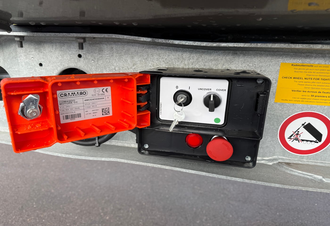 MOTO6625_2834160 vehicle image