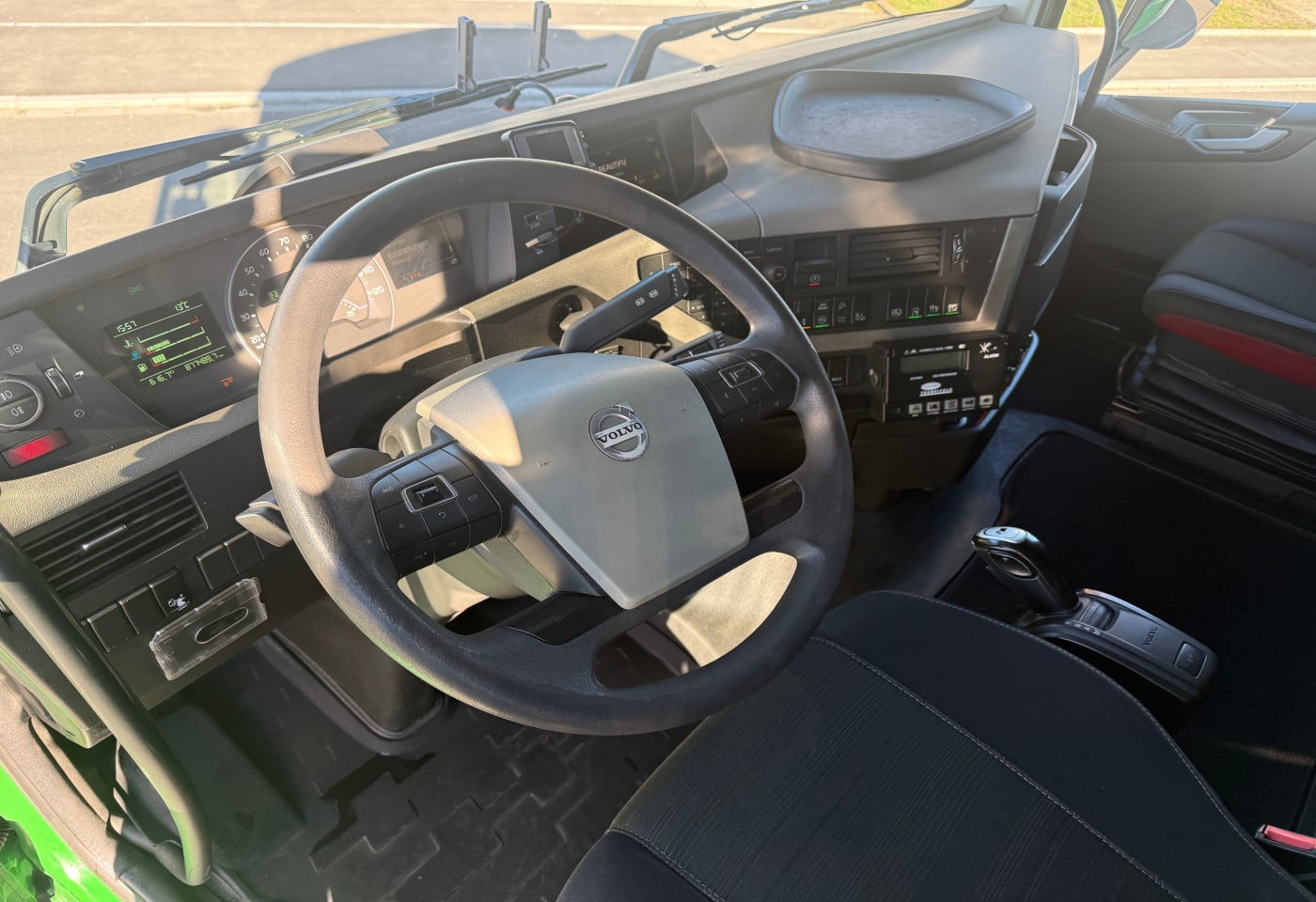 MOTO6625_2835006 vehicle image