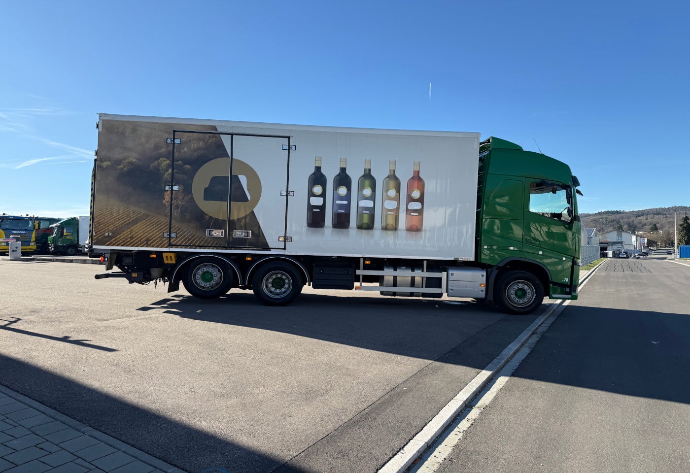 MOTO6625_2835006 vehicle image