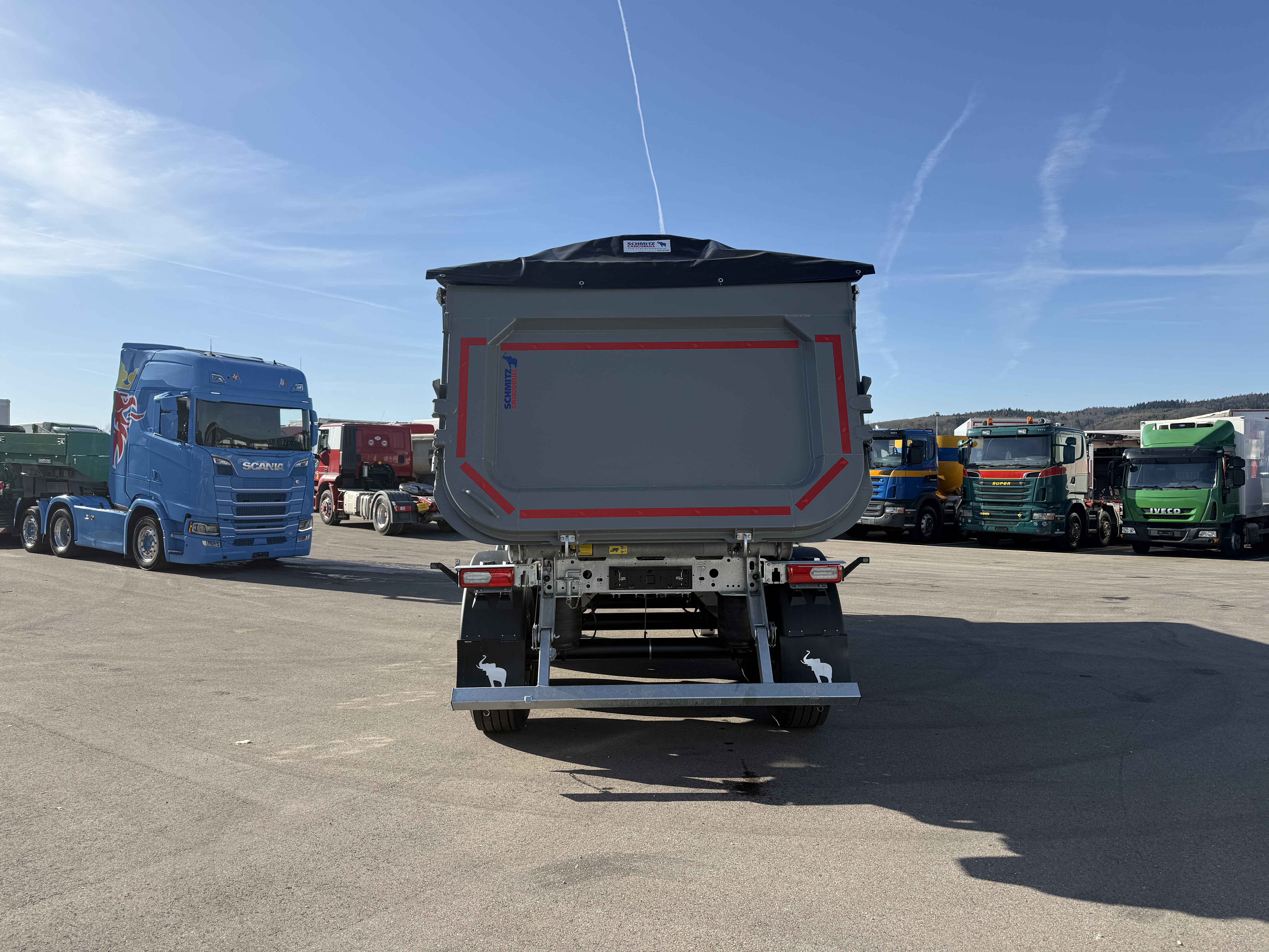 MOTO6625_2835225 vehicle image