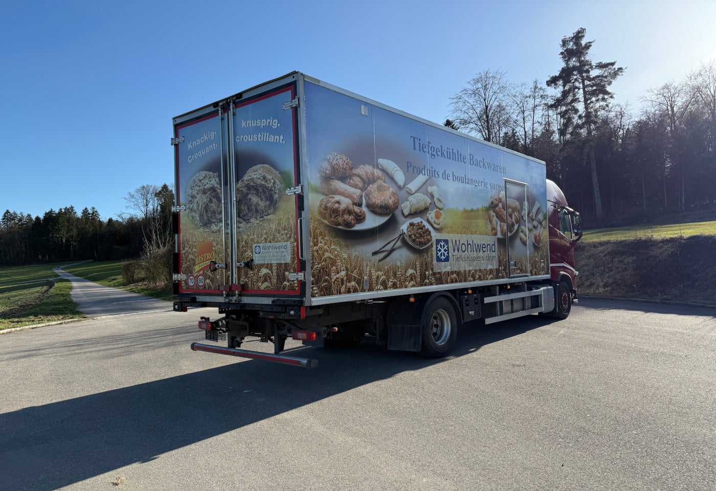 MOTO6625_2836124 vehicle image