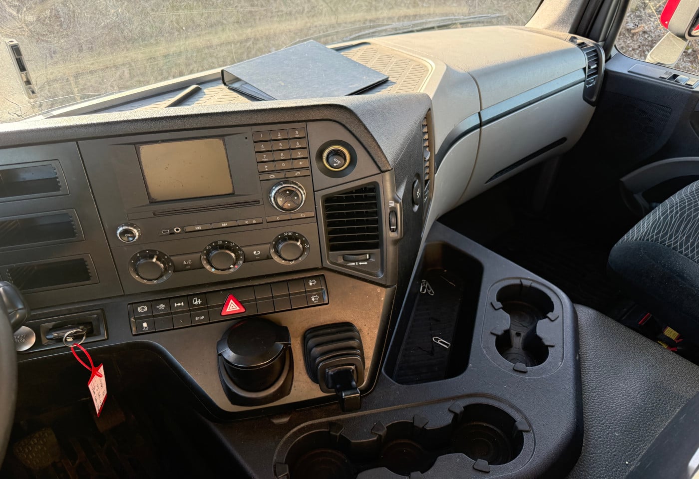 MOTO6625_2836123 vehicle image