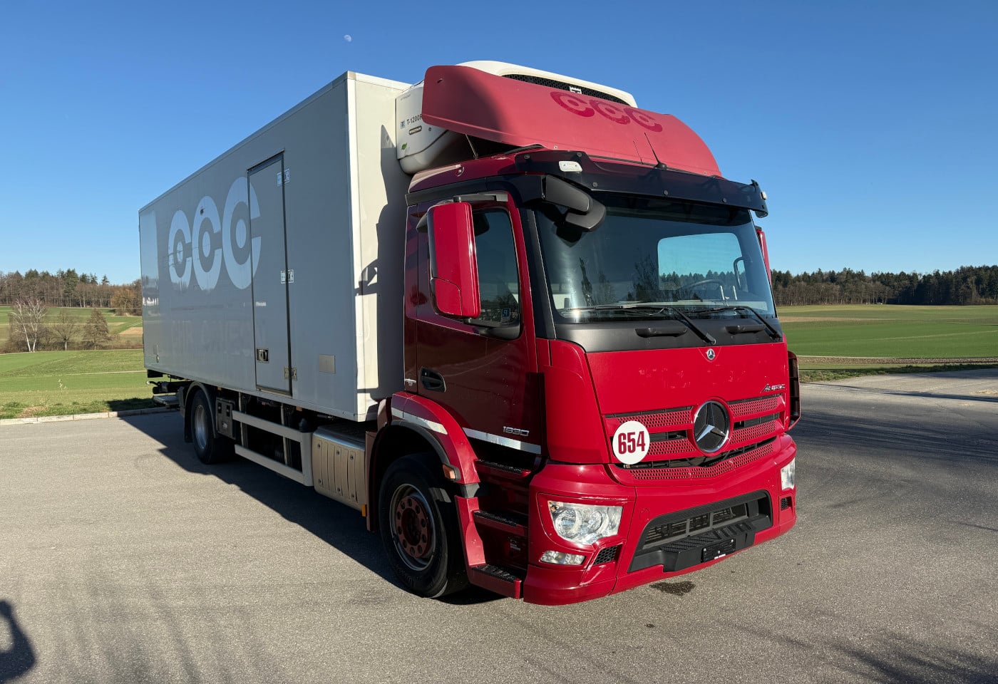 MOTO6625_2836123 vehicle image