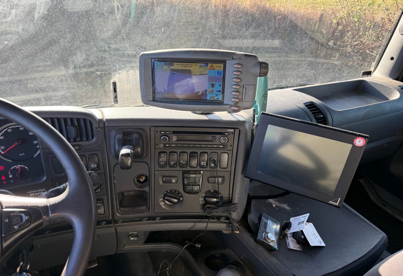 MOTO6625_2836125 vehicle image