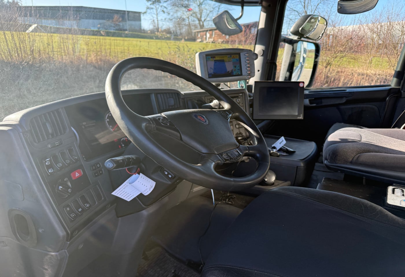 MOTO6625_2836125 vehicle image