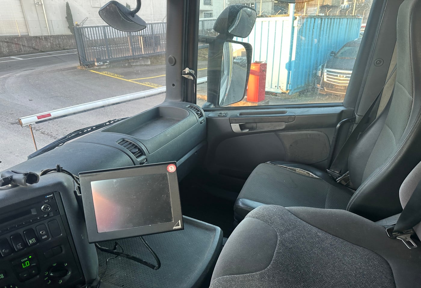 MOTO6625_2836275 vehicle image