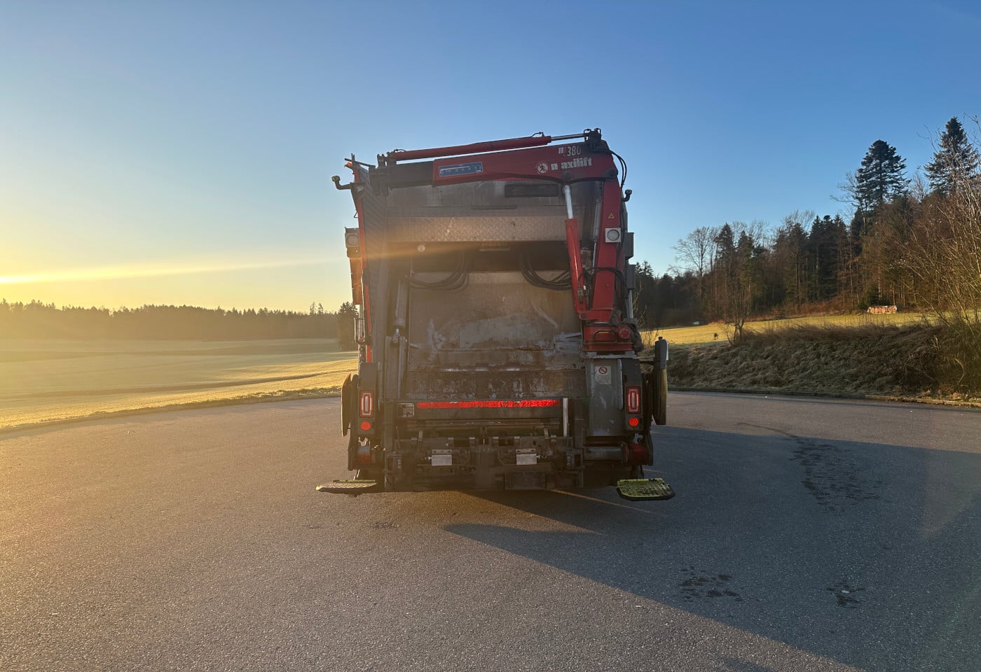 MOTO6625_2836275 vehicle image