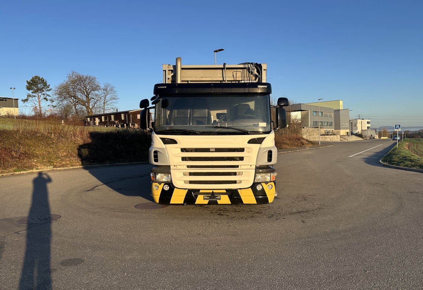 MOTO6625_2836114 vehicle image