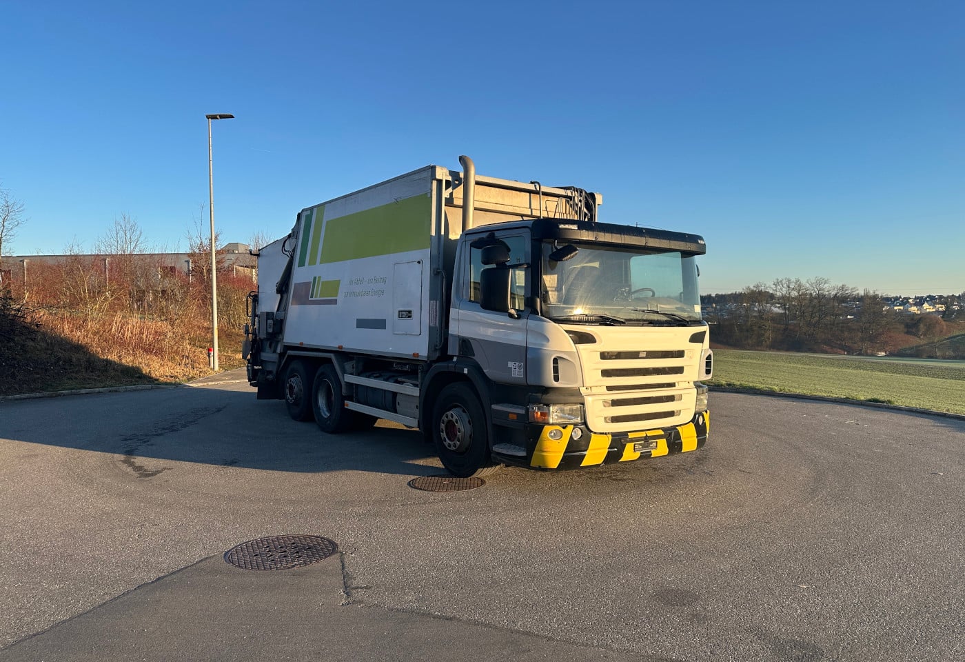 MOTO6625_2836114 vehicle image