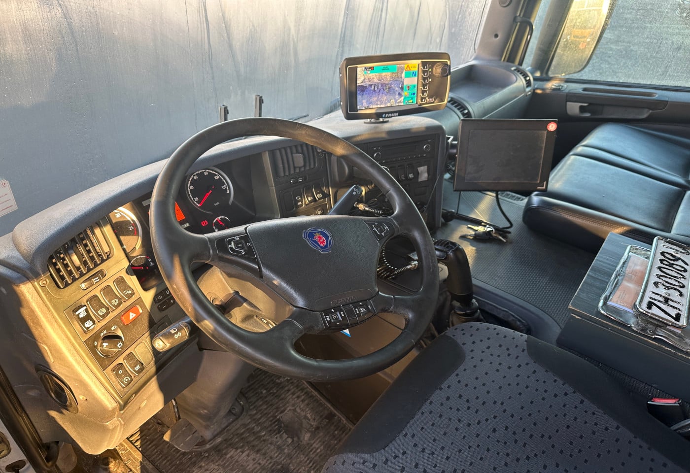 MOTO6625_2835805 vehicle image