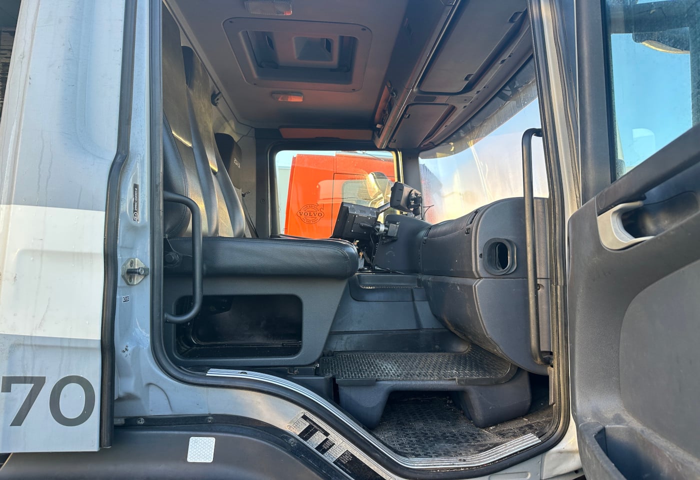 MOTO6625_2835805 vehicle image