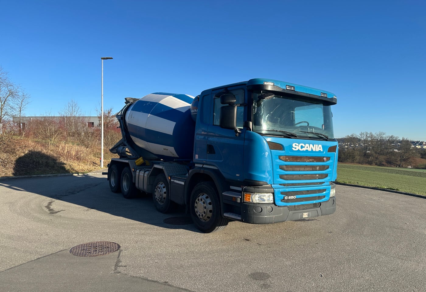 MOTO6625_2836280 vehicle image