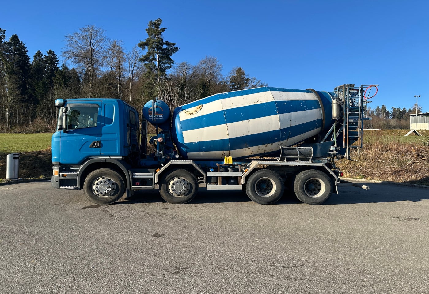 MOTO6625_2836280 vehicle image