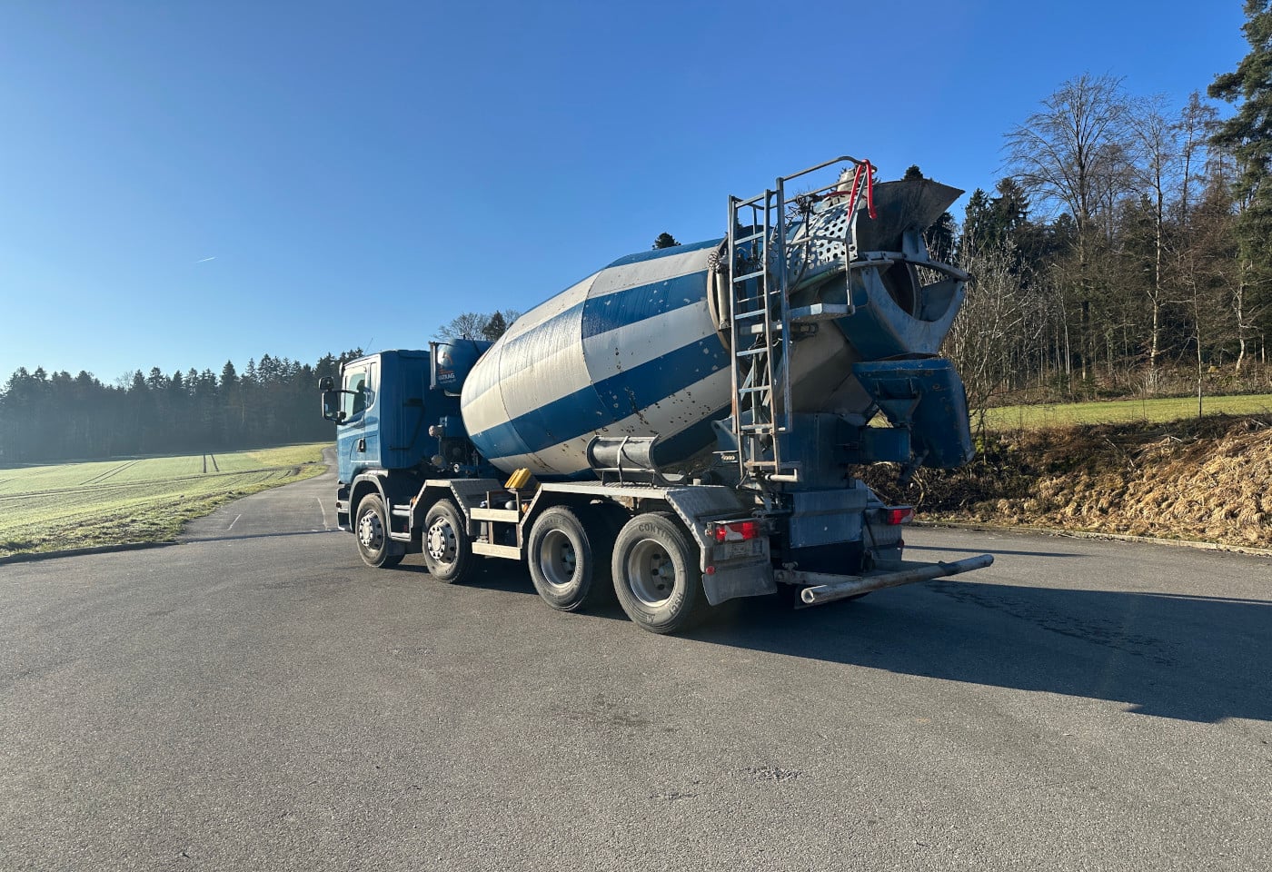 MOTO6625_2836280 vehicle image