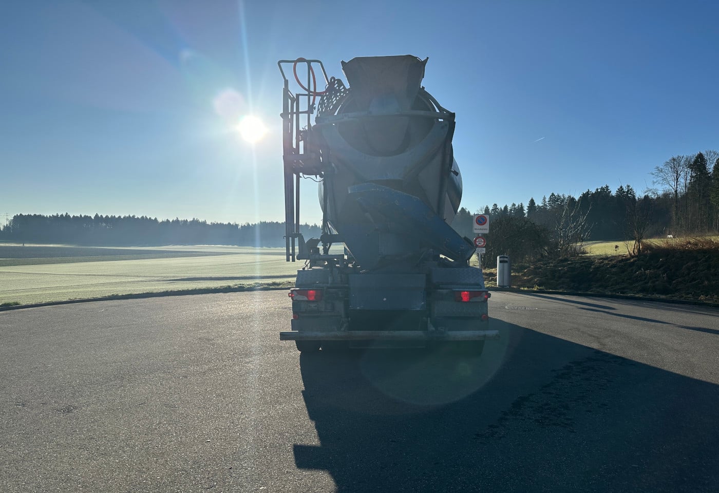 MOTO6625_2836280 vehicle image