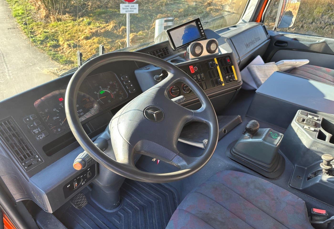 MOTO6625_2836118 vehicle image