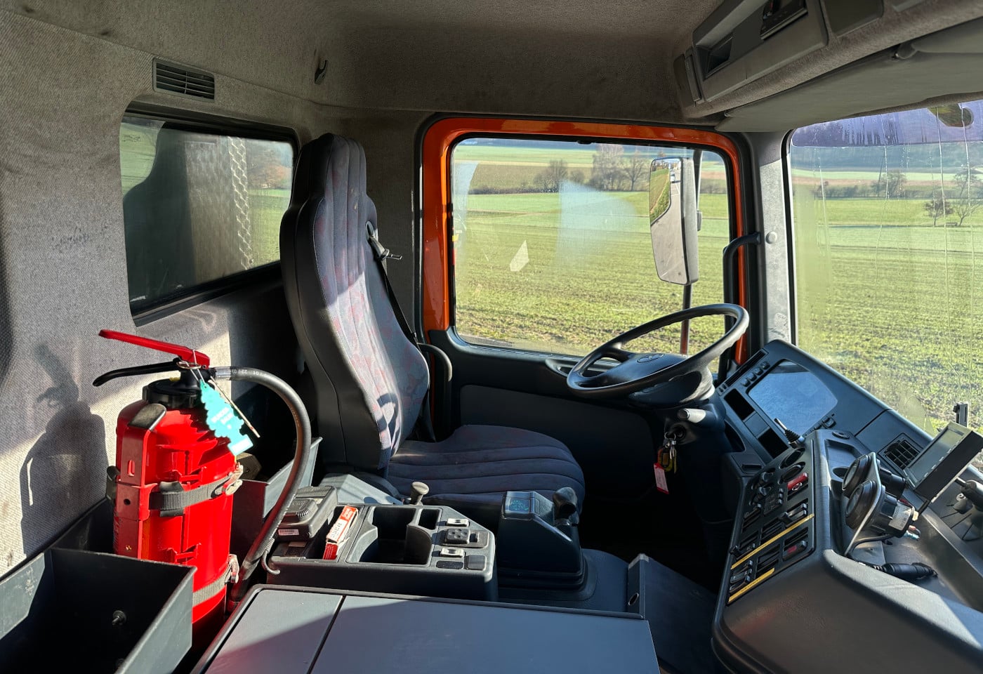 MOTO6625_2836118 vehicle image