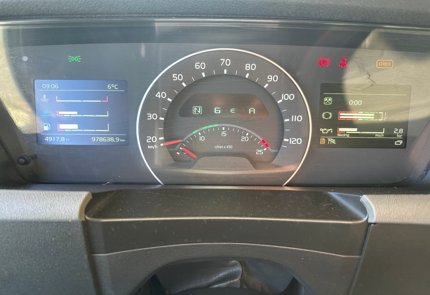 MOTO6625_2835809 vehicle image