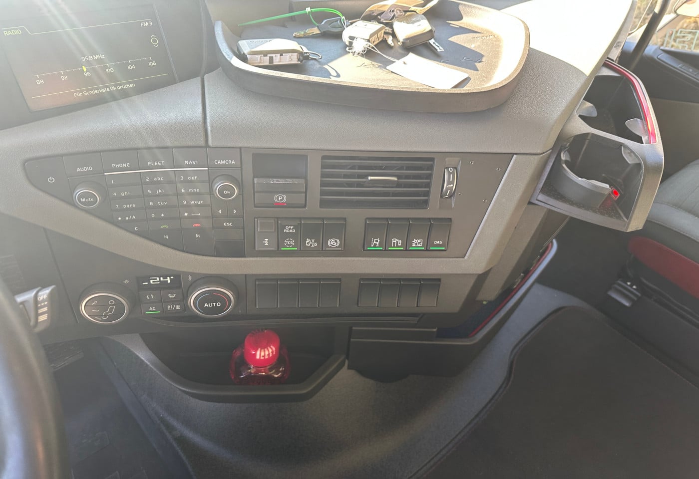 MOTO6625_2835809 vehicle image