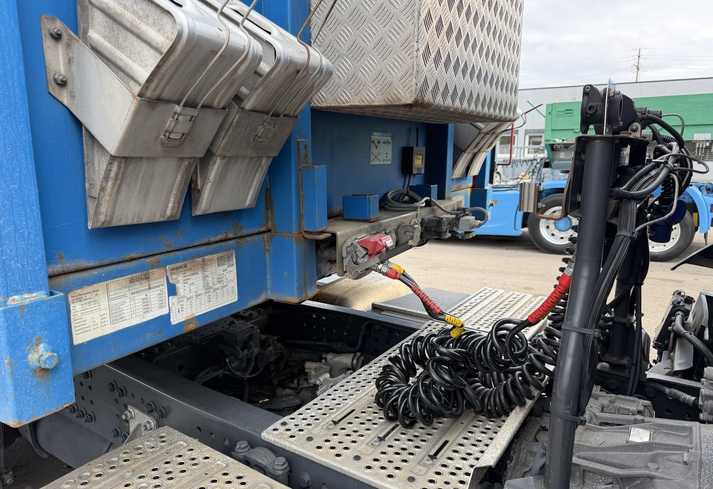 MOTO6625_2837016 vehicle image