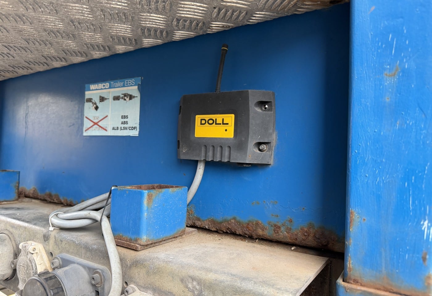 MOTO6625_2837016 vehicle image