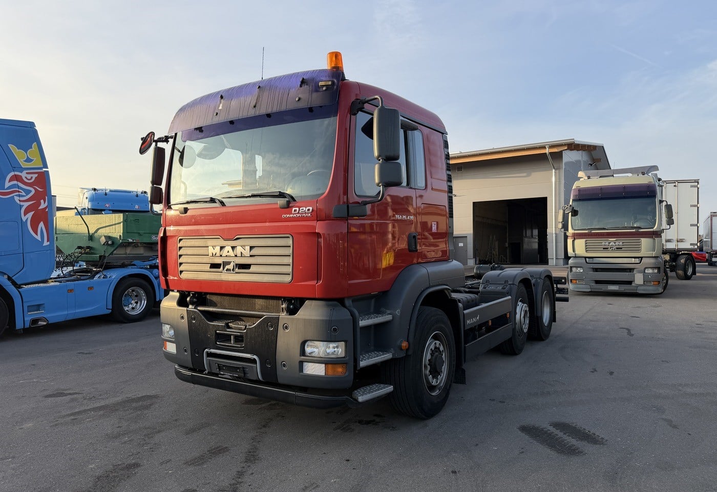 MOTO6625_2837334 vehicle image