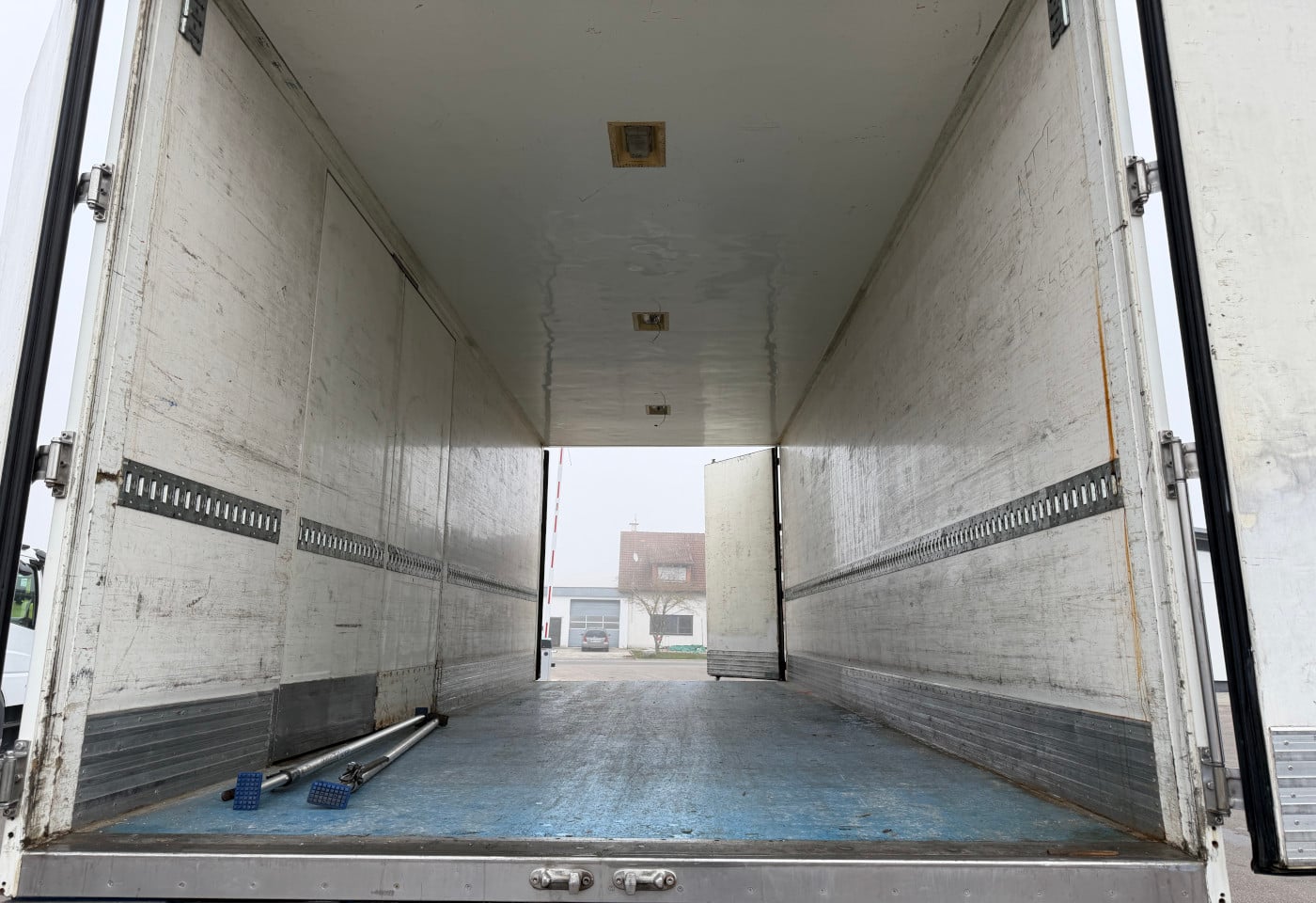 MOTO6625_2838284 vehicle image