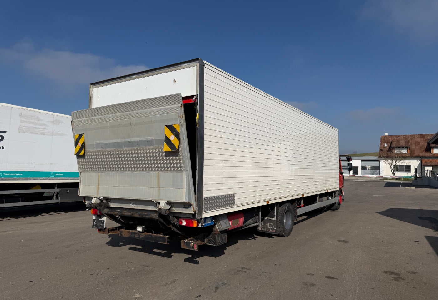 MOTO6625_2838285 vehicle image