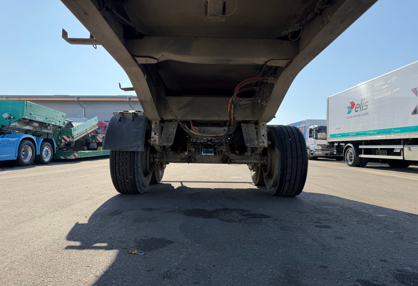 MOTO6625_2839439 vehicle image