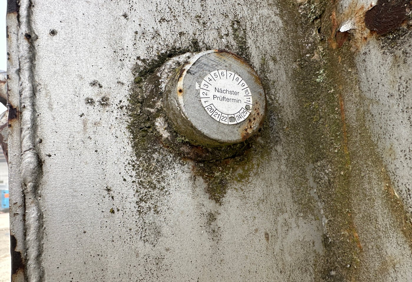 MOTO6625_2840050 vehicle image