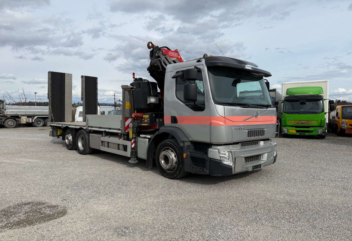 MOTO6625_2847765 vehicle image