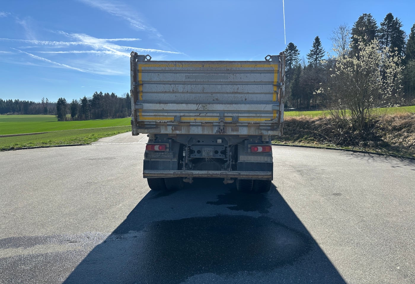 MOTO6625_2848797 vehicle image