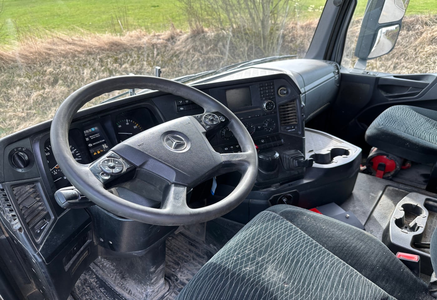 MOTO6625_2849019 vehicle image