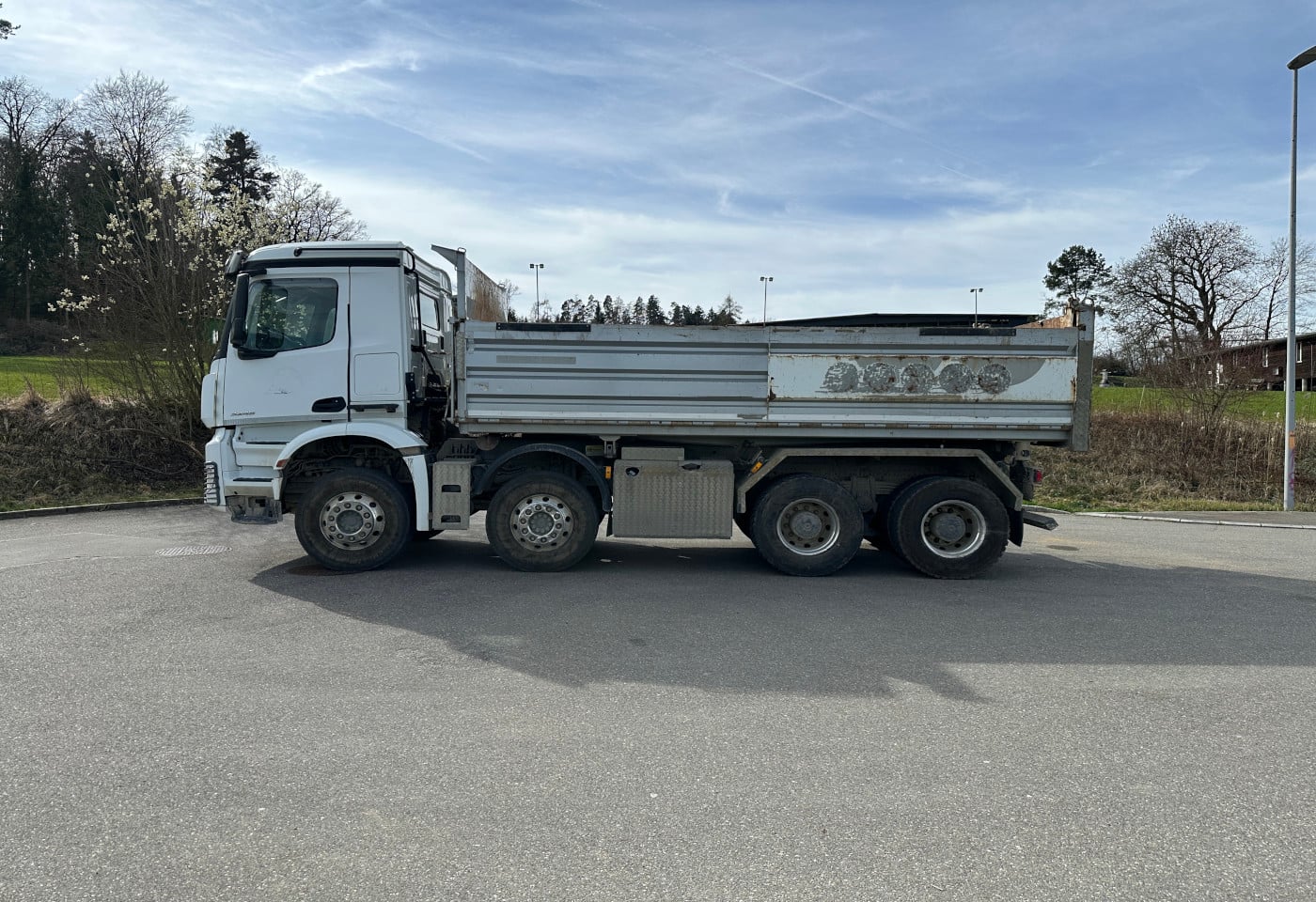 MOTO6625_2849019 vehicle image