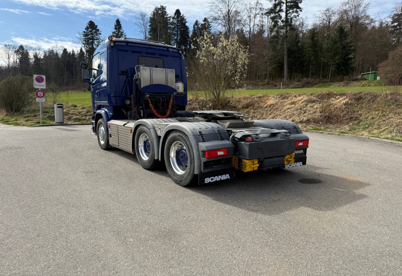 MOTO6625_2854841 vehicle image