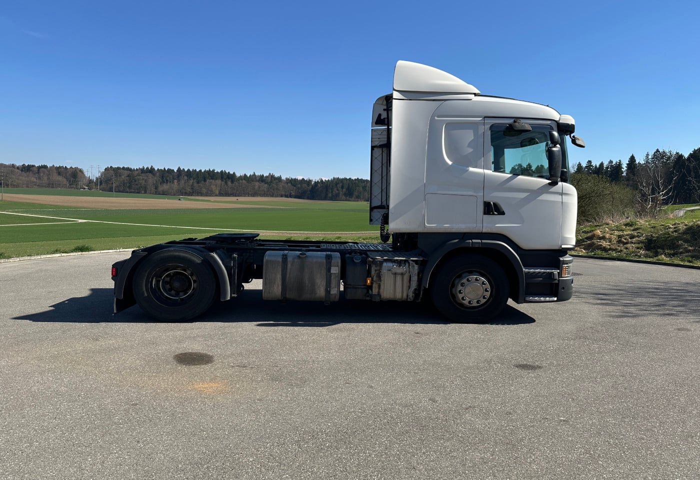 MOTO6625_2862090 vehicle image