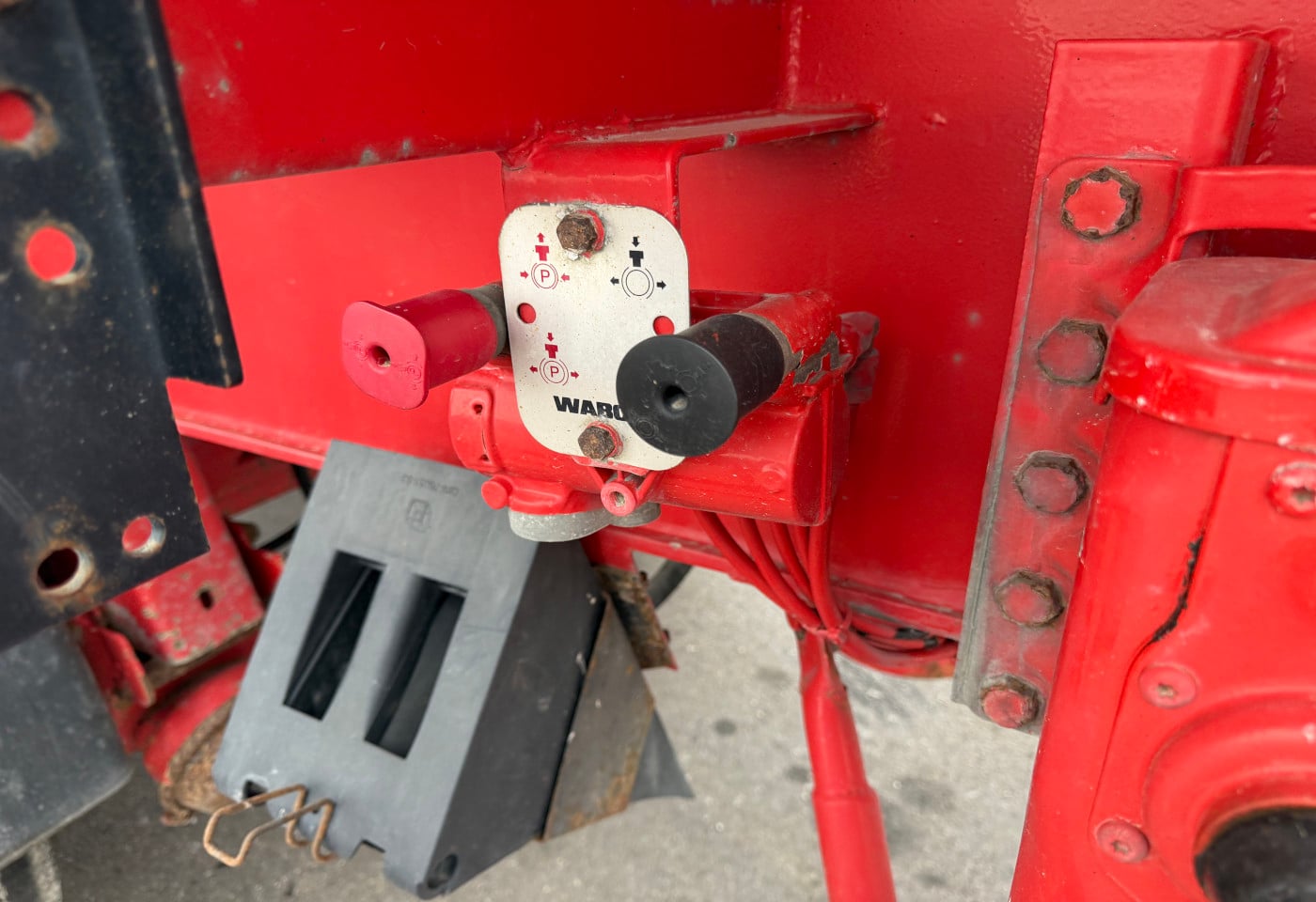 MOTO6625_2860120 vehicle image