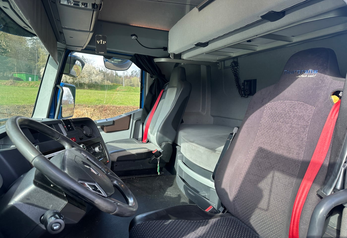 MOTO6625_2869757 vehicle image