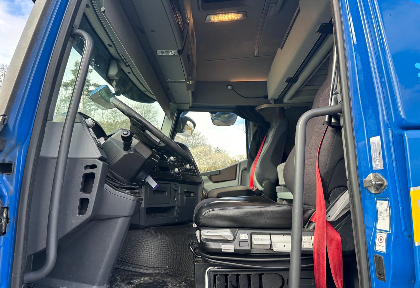 MOTO6625_2869757 vehicle image