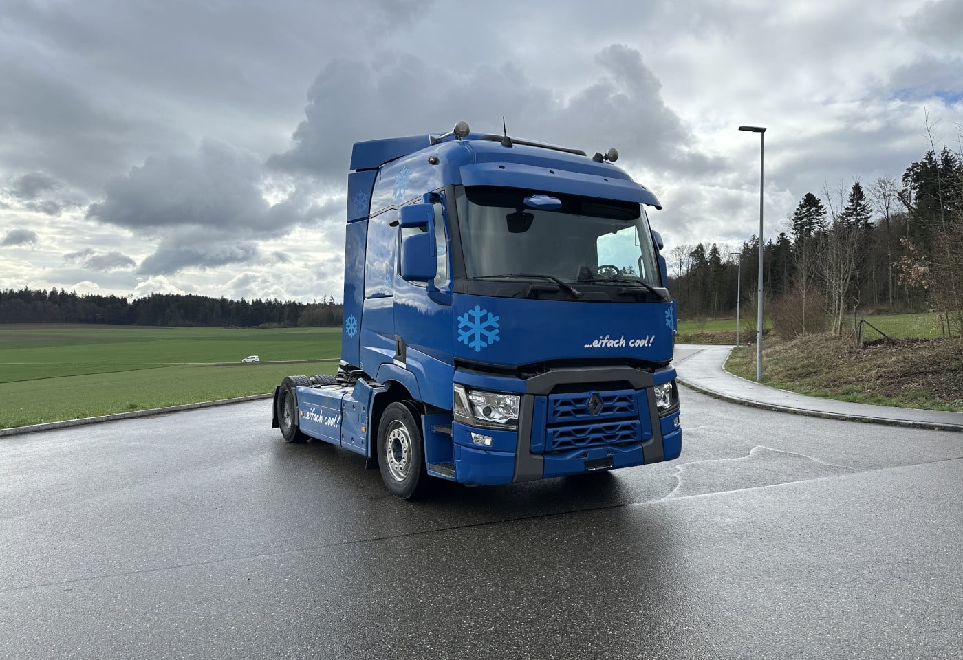 MOTO6625_2869508 vehicle image