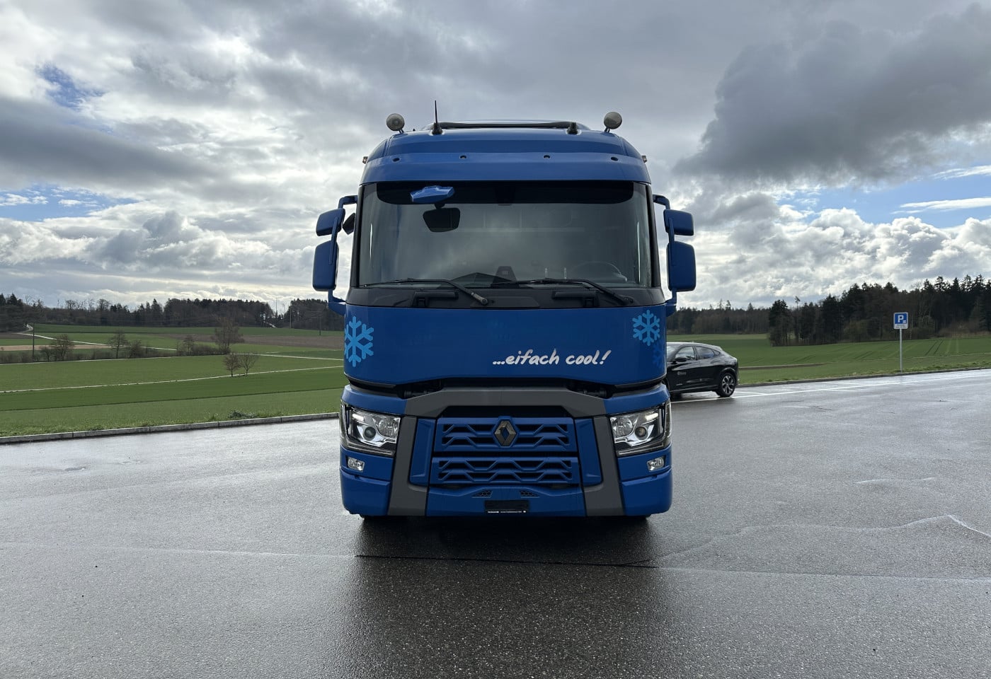 MOTO6625_2869508 vehicle image