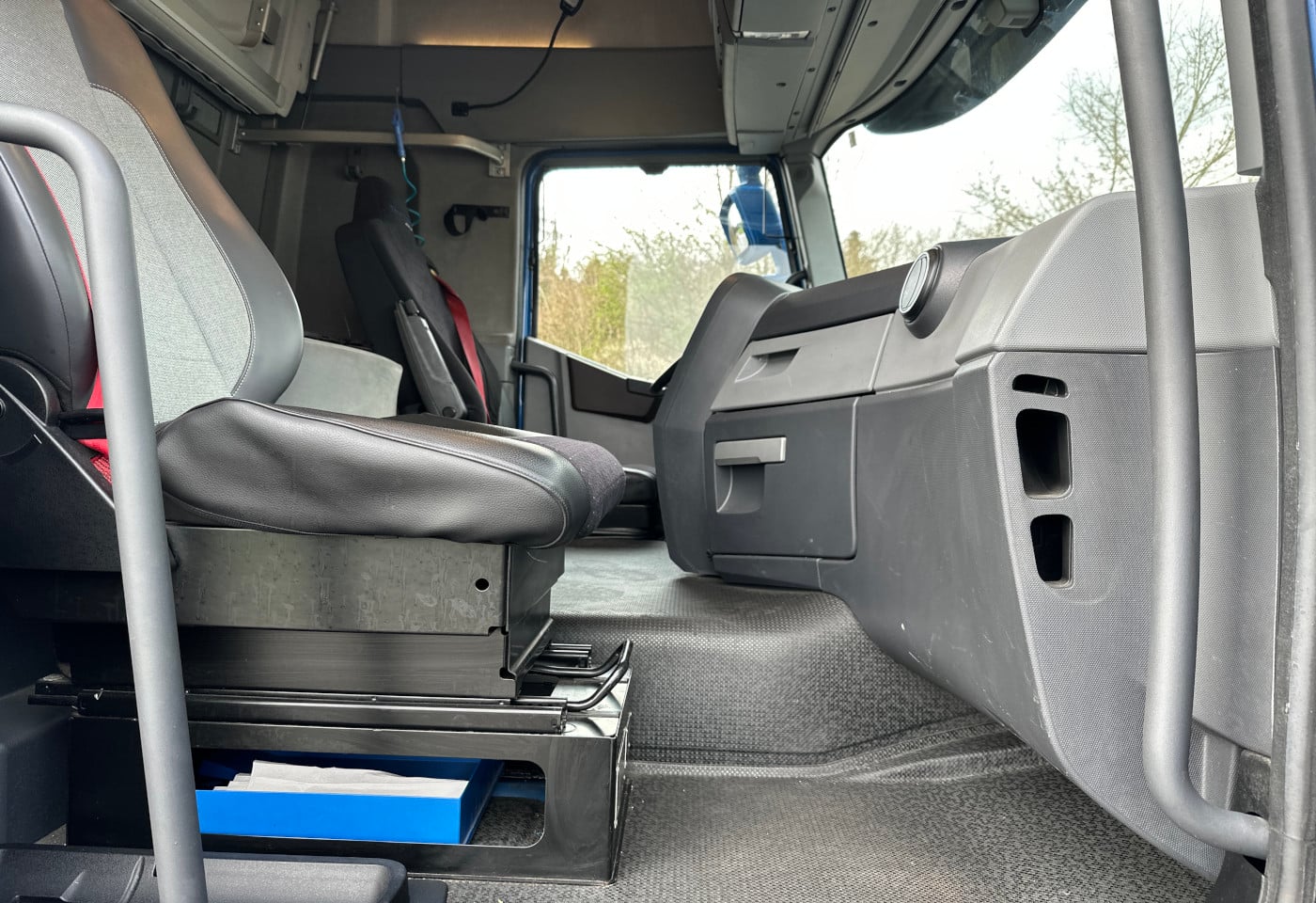 MOTO6625_2869508 vehicle image