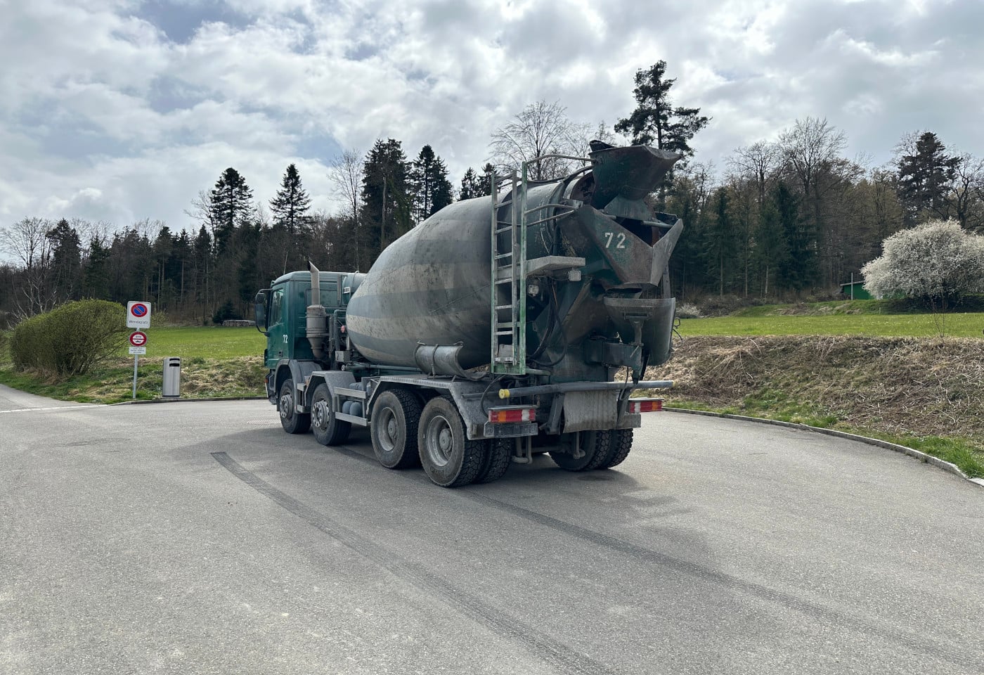 MOTO6625_2869758 vehicle image