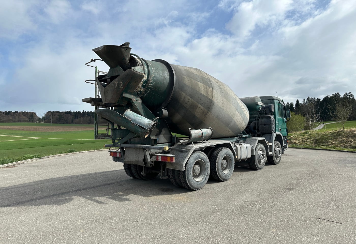 MOTO6625_2869758 vehicle image