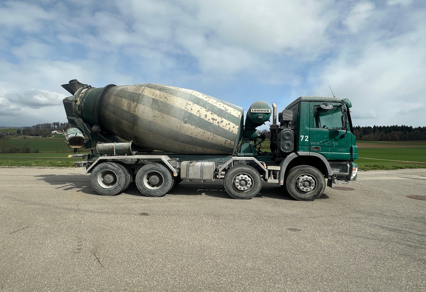 MOTO6625_2869758 vehicle image