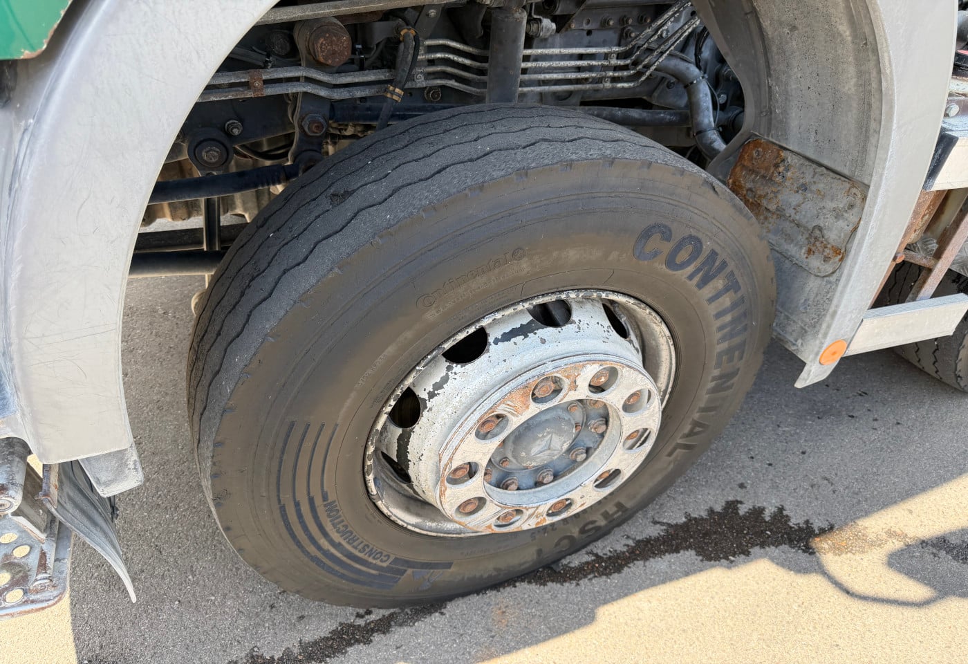 MOTO6625_2892136 vehicle image