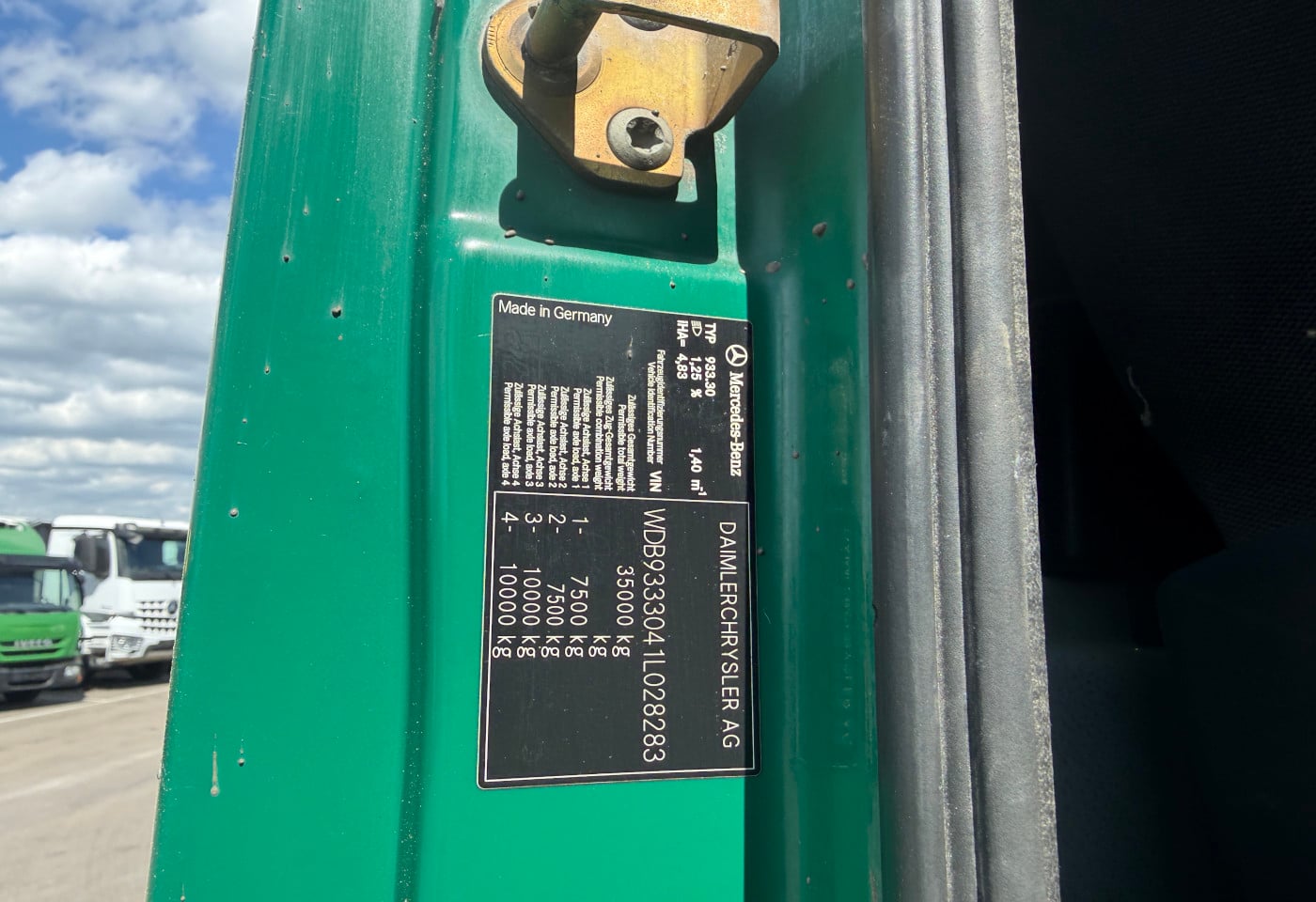 MOTO6625_2892136 vehicle image